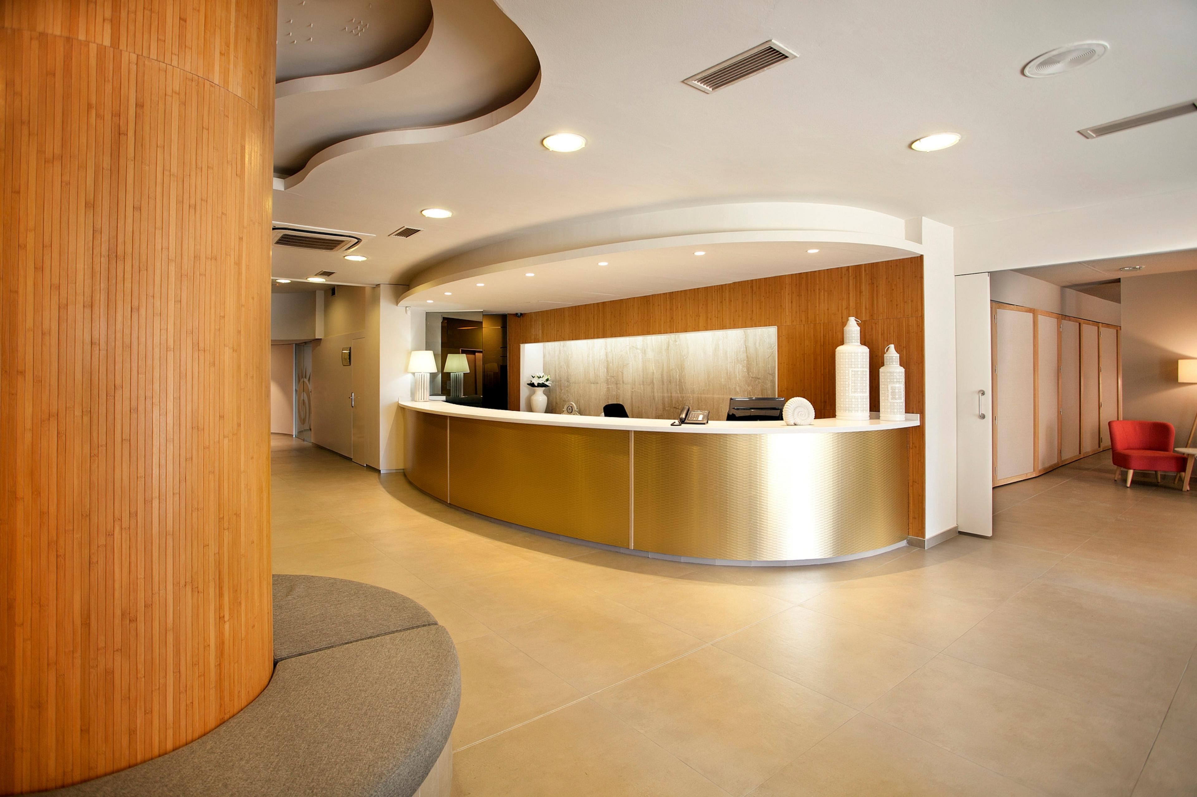 Port Eugeni Hotel Cambrils Exterior photo