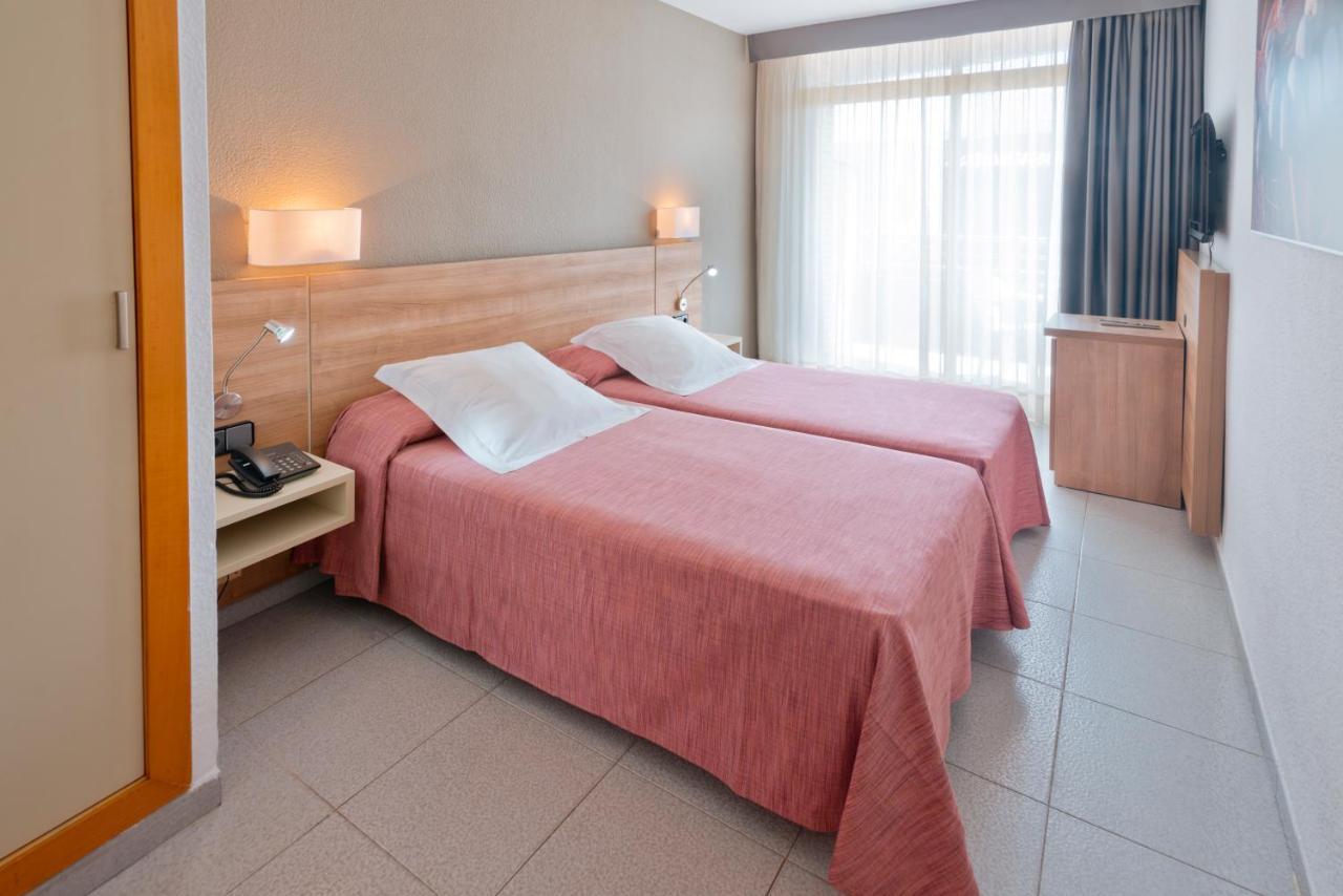 Port Eugeni Hotel Cambrils Exterior photo