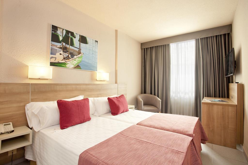 Port Eugeni Hotel Cambrils Exterior photo